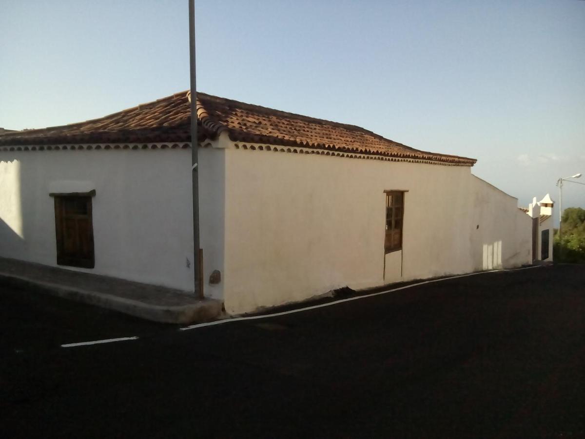 Casa El Comisario * El Tanque